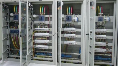 排風(fēng)控制柜在最底層好嗎 【千亞電氣】